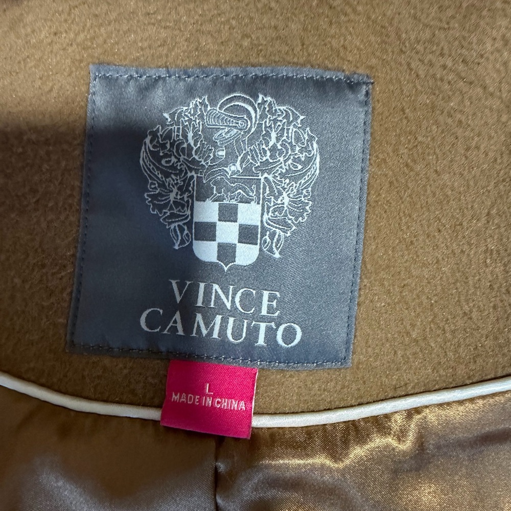 Vince Camuto Tan Trench Coat with Faux Fur Collar - Picture 3 of 6